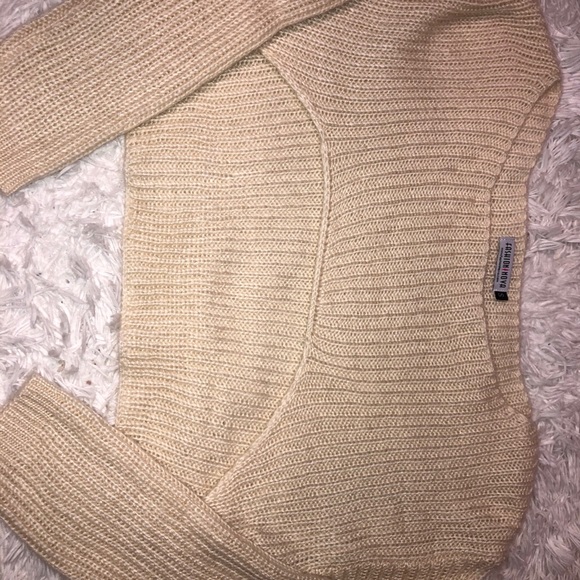 FASHION NOVA cropped knitted sweater - Picture 1 of 5